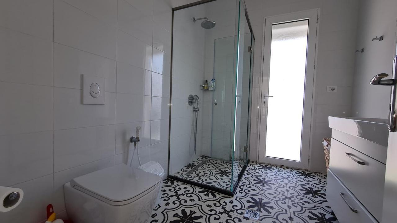 Rocknest Sea View Penthouse Apartment Sarande Exterior photo