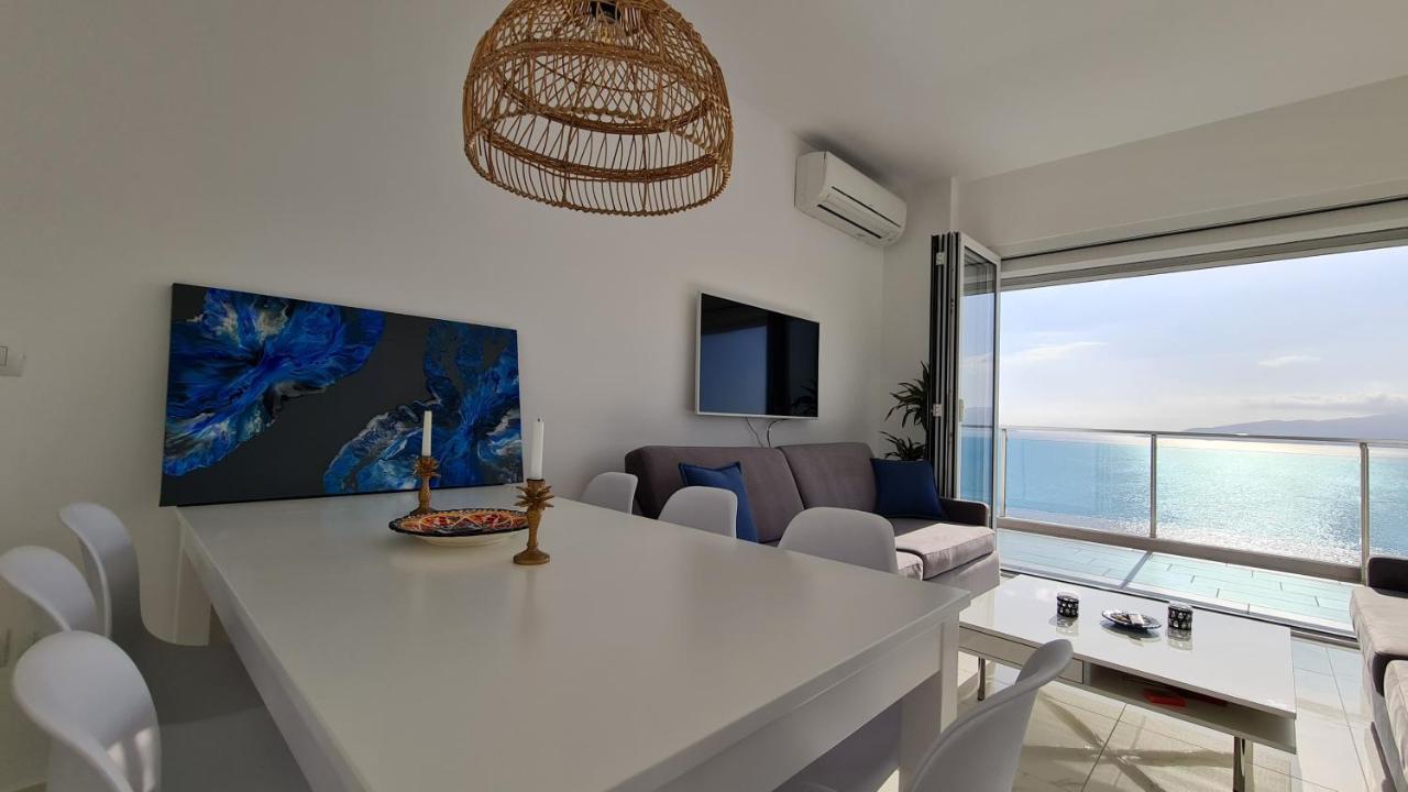 Rocknest Sea View Penthouse Apartment Sarande Exterior photo